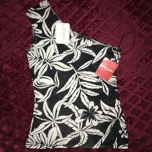 Guess blouse Brand New!!!!! Any Size